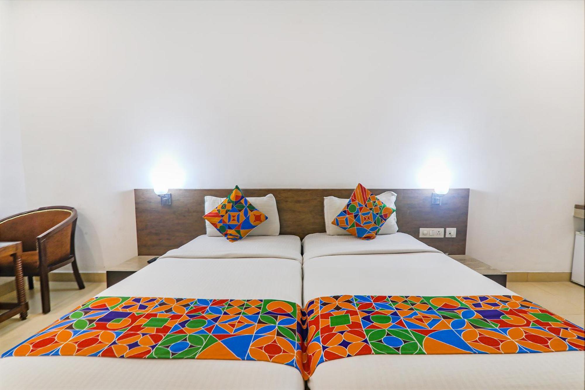 Fabhotel Prime The Continental ラクナウ エクステリア 写真